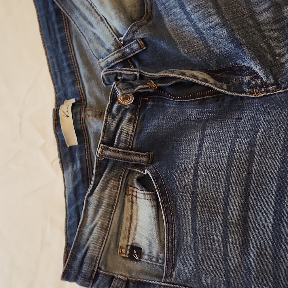 KanCan Skinny Distressed Jeans Size 9/28 - Picture 5 of 6